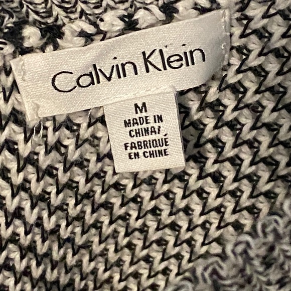 Calvin Klein Black and White Knit Sweater - Picture 4 of 6
